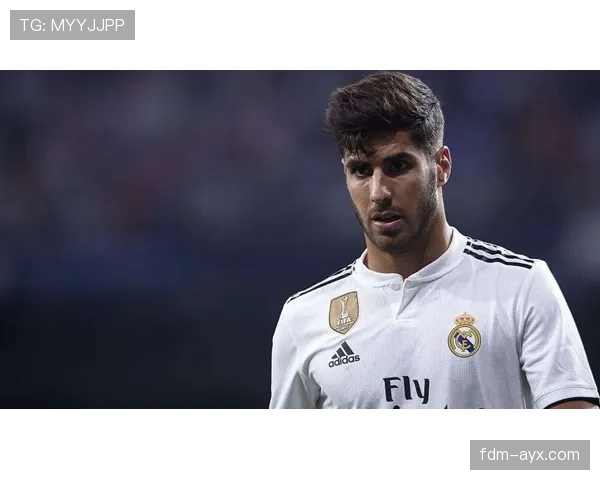 阿森西奥献技助球队关键战告捷,表现抢眼 阿森西奥献技助球队关键战告捷,表现抢眼